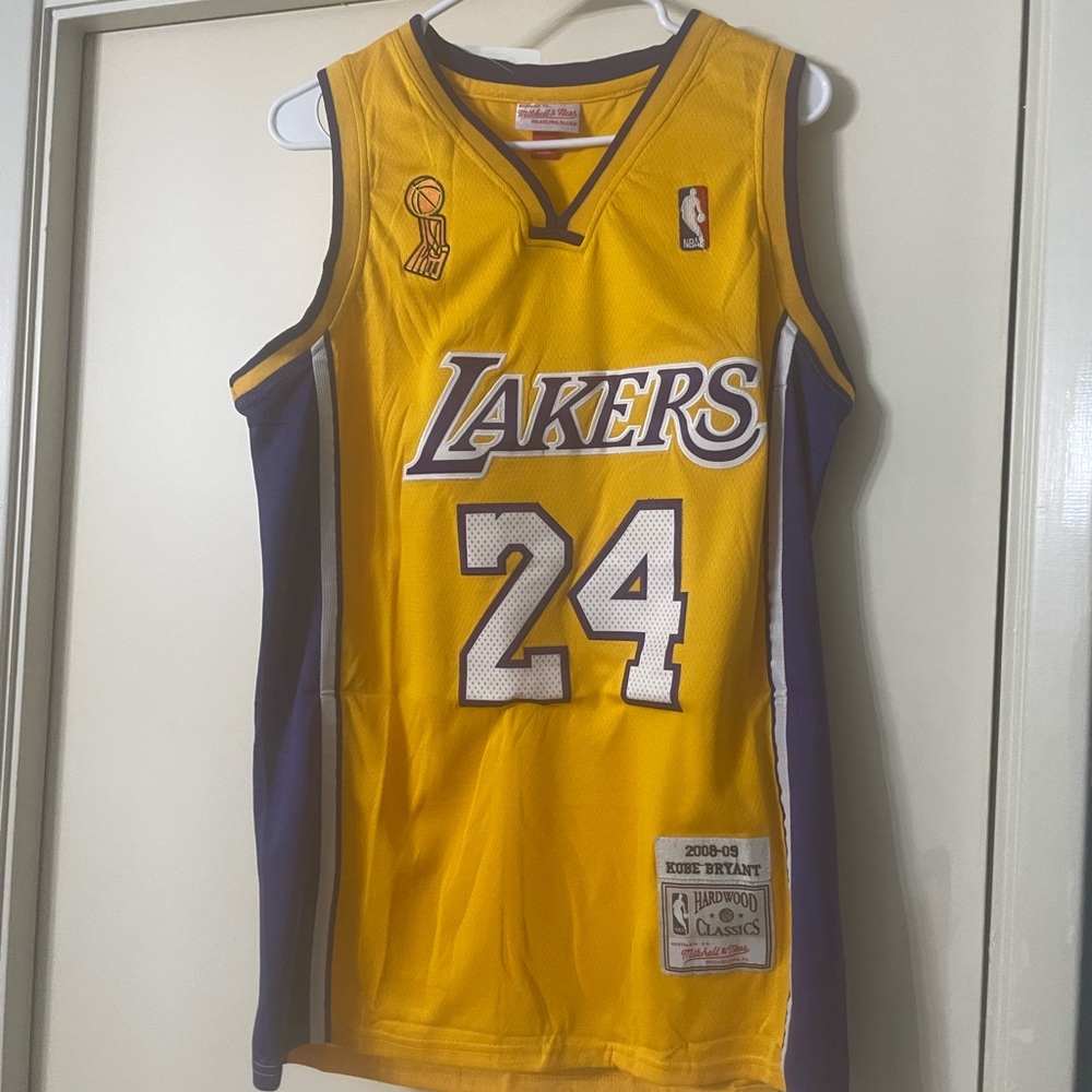 Like New Lakers Jersey SZ L